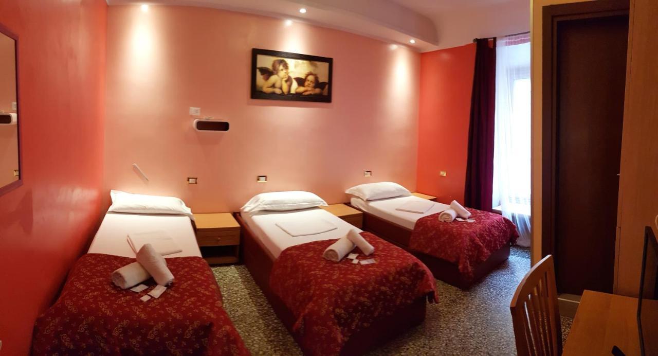 Legend R.G. Hostel Róma Kültér fotó