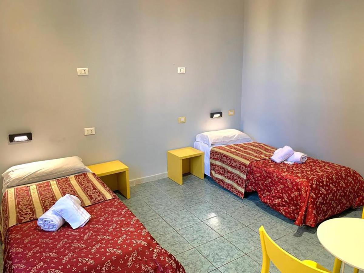 Legend R.G. Hostel Róma Kültér fotó