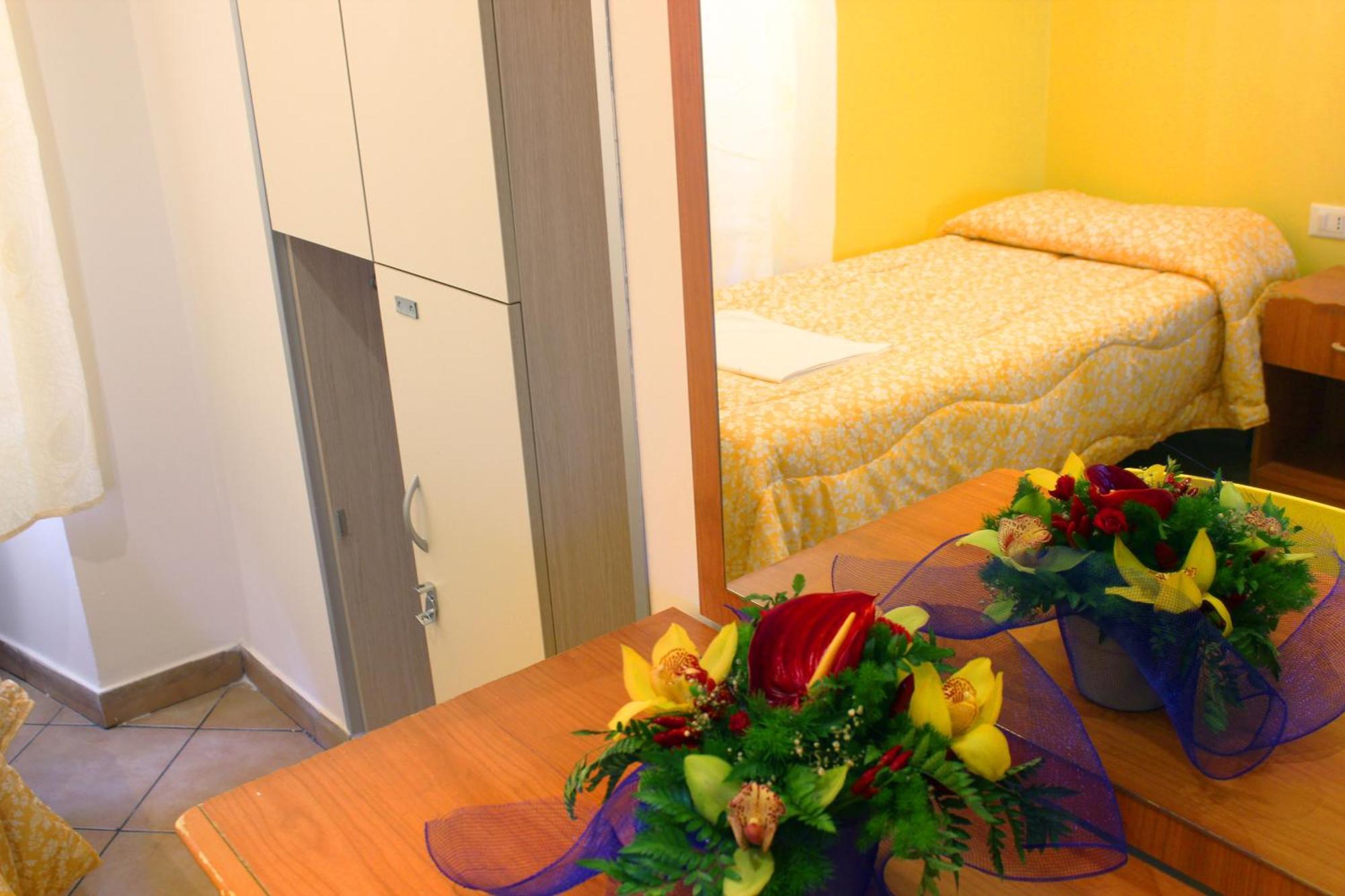 Legend R.G. Hostel Róma Kültér fotó